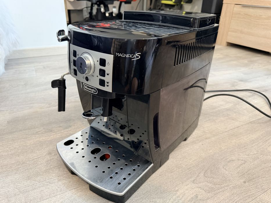 Delonghi magnifica