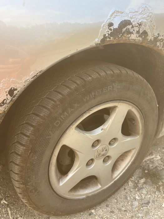 Автомобил Пежо 206 sw на части