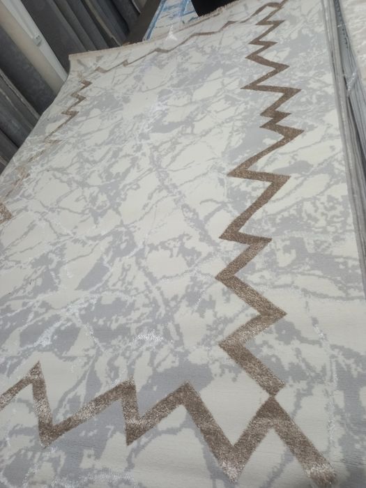 Коврый шолковые размер 2х3