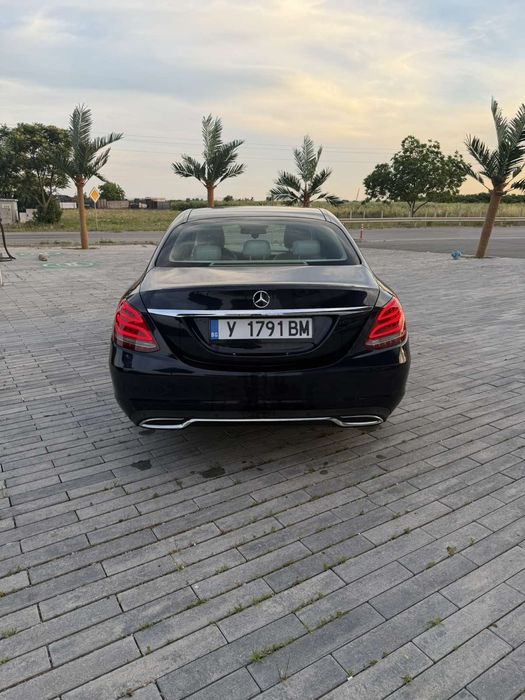 Mercedes benz C220d w205