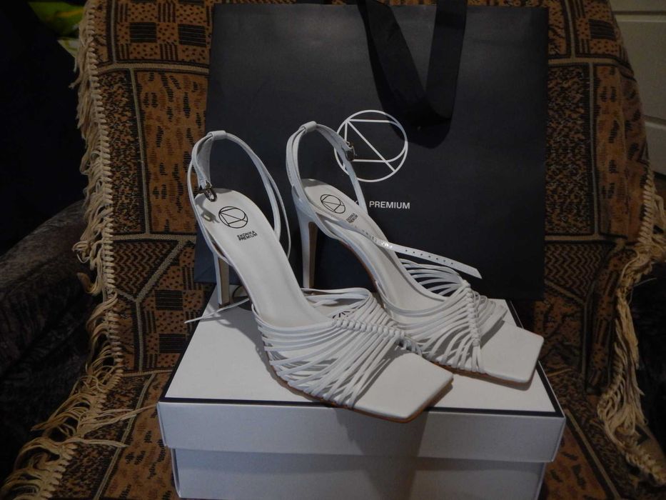 женские босоножки эконика