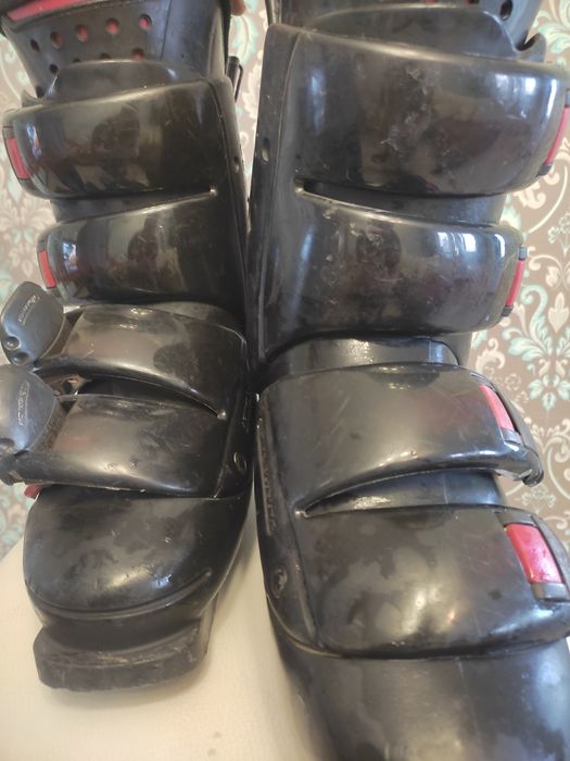 Ботинки и горнолыжные