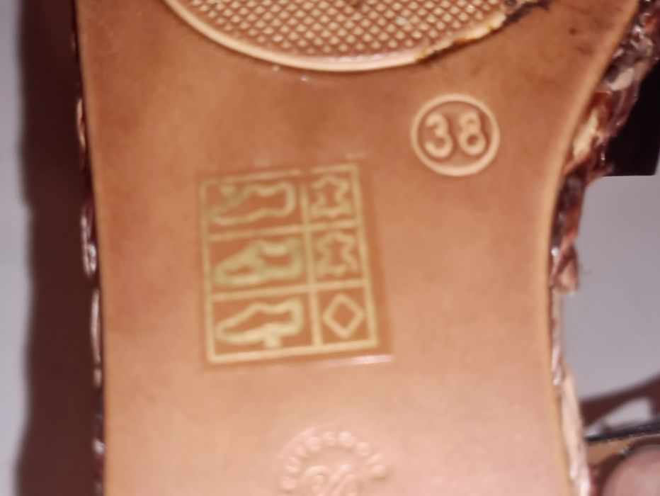 Vand lot 5 perechi încălțăminte