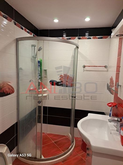 Продава се Четиристаен апартамент в Варна, Възраждане 1 - 100 кв.м за 1173 €/кв.м - Снимка #12