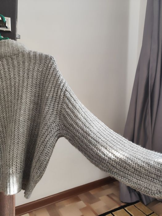 зимний свитер для девушек