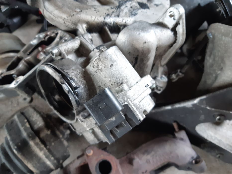 Clapeta accelerație audi a4 b7 1.9 Tdi 115 cp cod motor BRB
