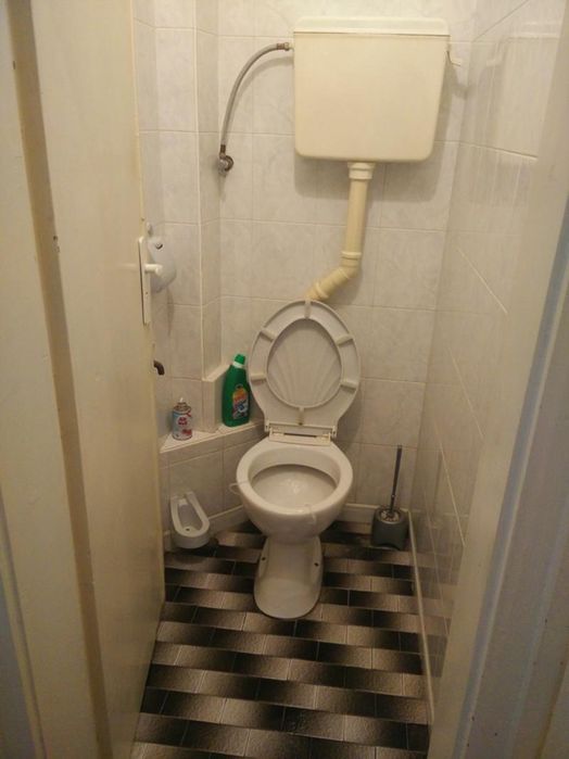 Дава се под наем Тристаен апартамент в Бургас, Център - 100 кв.м за 448.8 € - Снимка #7