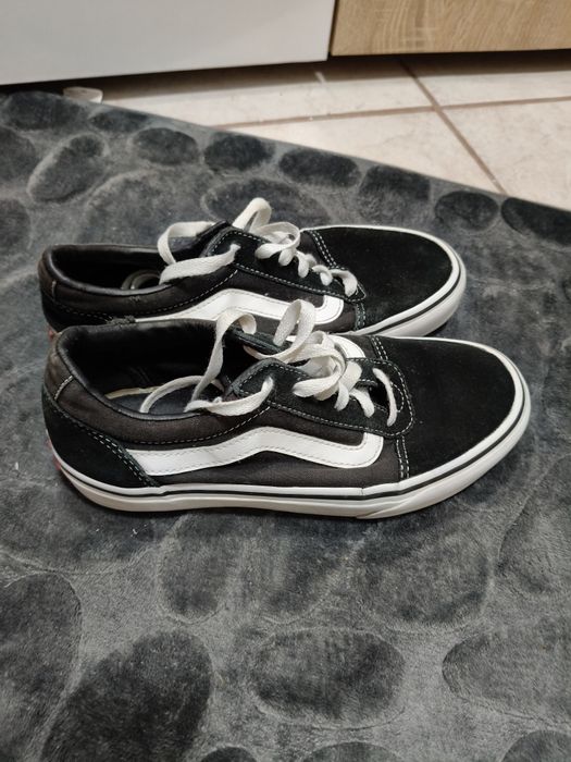 Adidași Vans mărimea 36