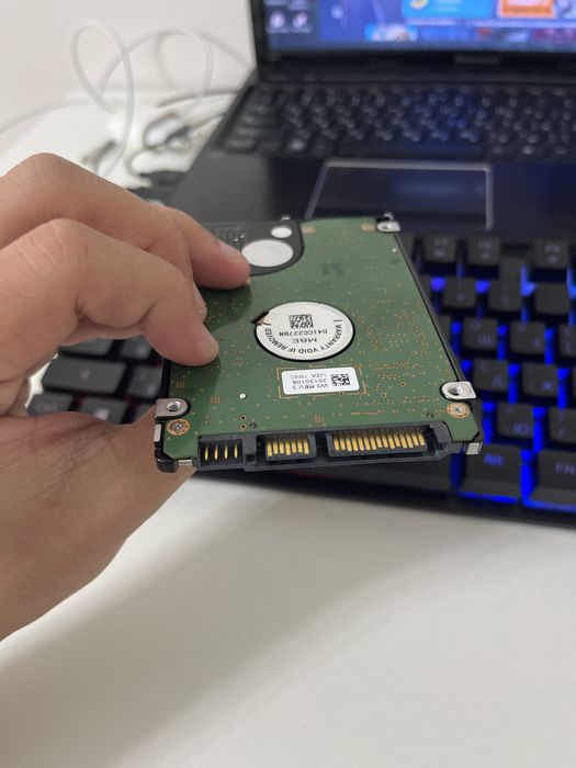 HDD жосткий диск сатлады!