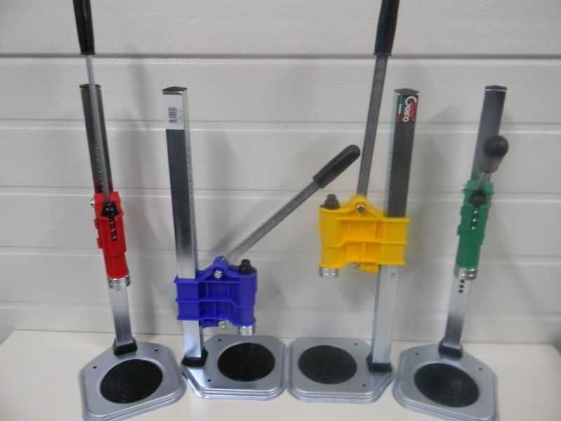 Dopuitor/capsator sticla