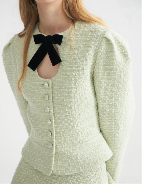 Пиджак за от 9000 тг