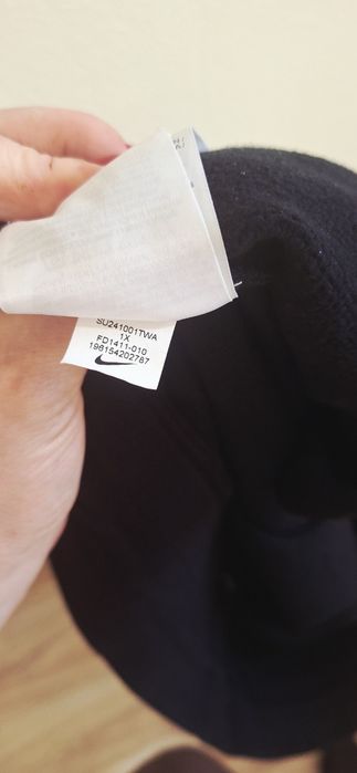 Къси панталони Nike- XL размер 10€