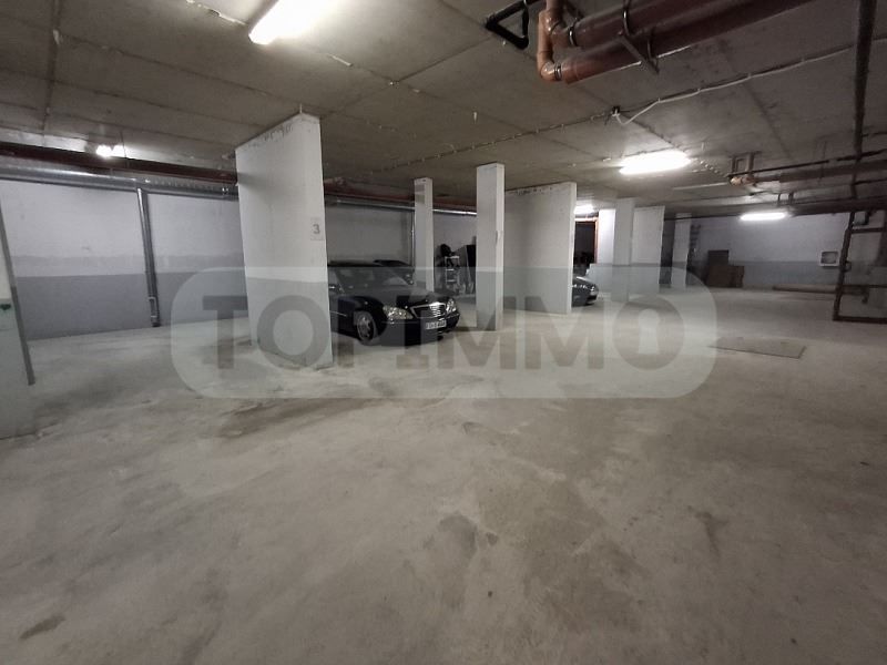 Продава се Тристаен апартамент в Бяла - 136 кв.м за 956 €/кв.м - Снимка #7