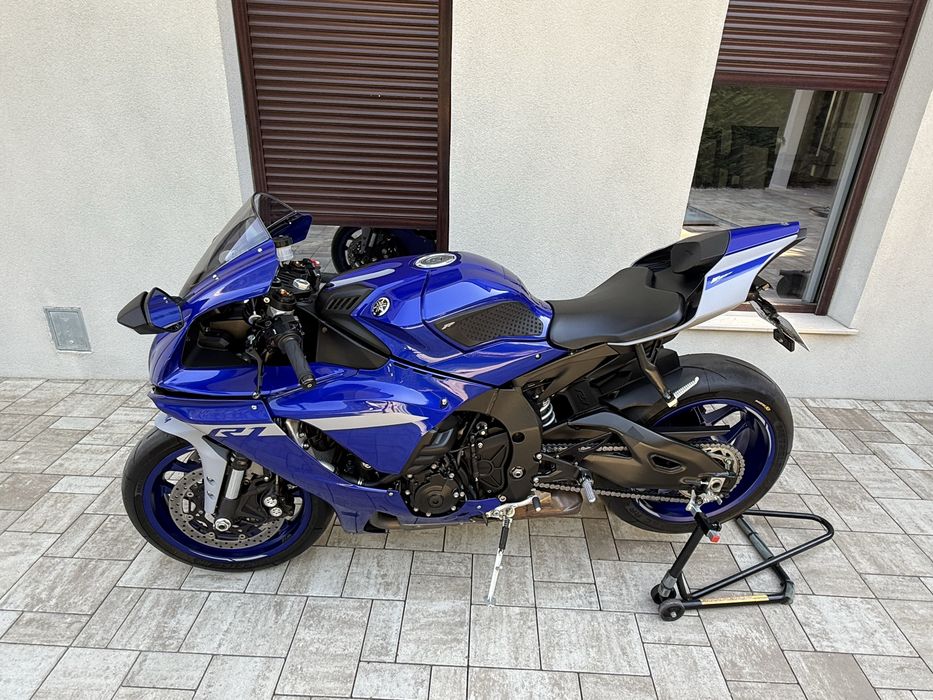 Yamaha yzf r1 an 2020