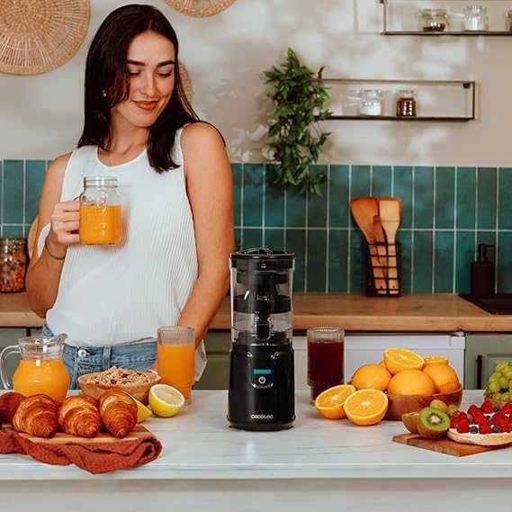 Електрическа сокоизстисквачка за портокали Cecotec Essential
