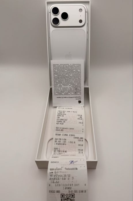 Apple iPhone 17 Pro Max 256GB – чисто нов, неактивиран, с документи