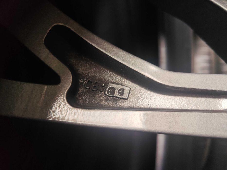 4бр.алуминиева джанта 19 цола за BMW 5x112