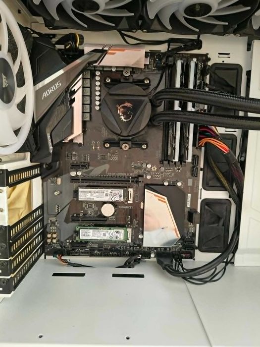 KIT AMD Ryzen 7 3700X, 3600 MHz
