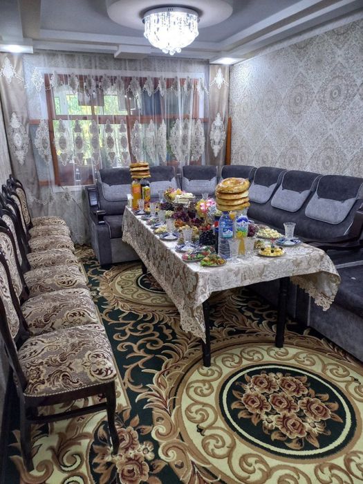 Чирчик 3 хона Сотилади срочнаа!