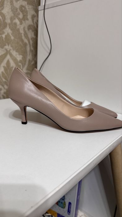 Продам туфли-лодочки