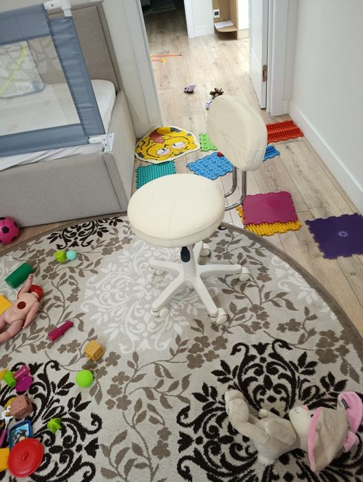 Стульчик кресло мягкий