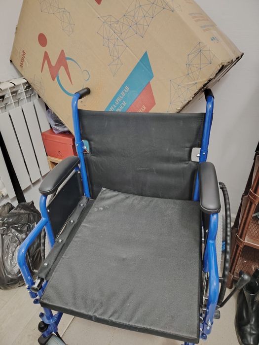 кресло коляска для инвалидов