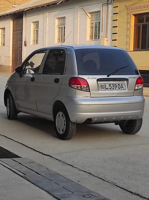 Shevrolet Matiz sotiladi 2012-yil kraskasi yuq mator ochilmagan prasto