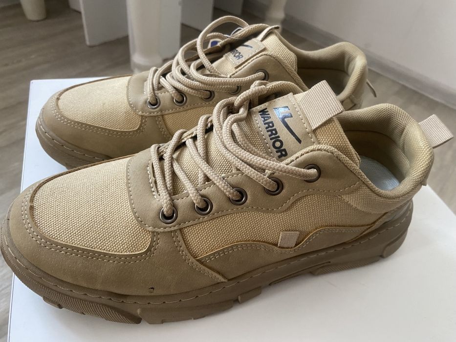 Хұйли Аяақ киім  тек 8000тг