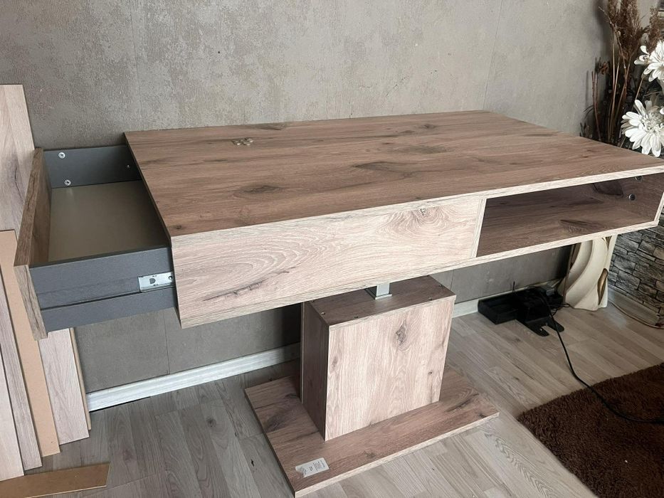 Трапезна маса  110/65