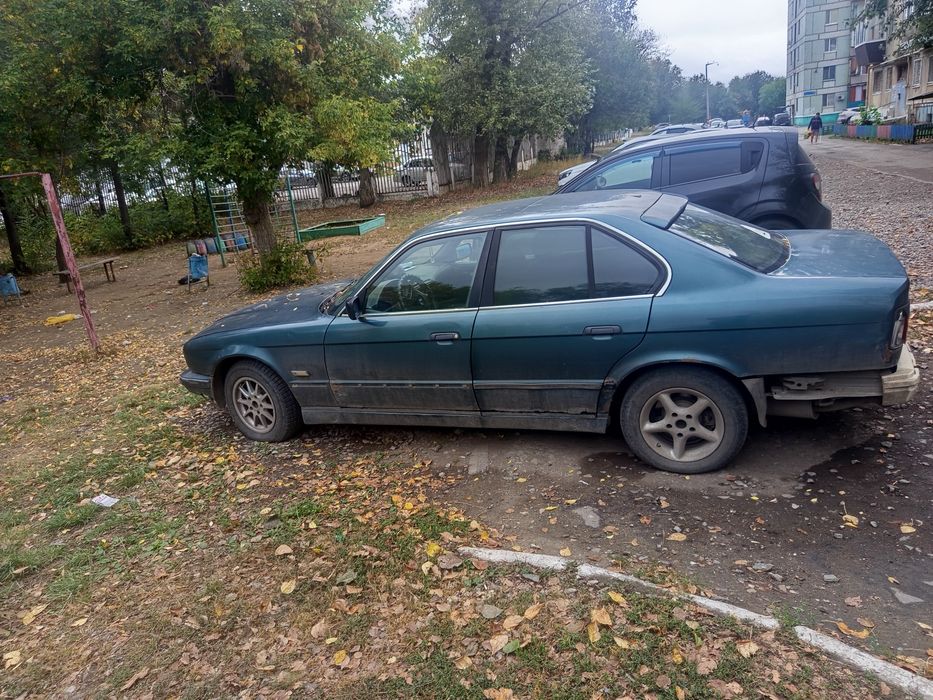 Продам БМВ 525-tds 1995 год 800000