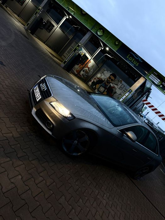 Vand sau schimb audi A4 b8