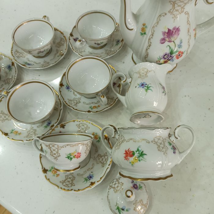 Кофейный  сервиз  (Антиквариат)