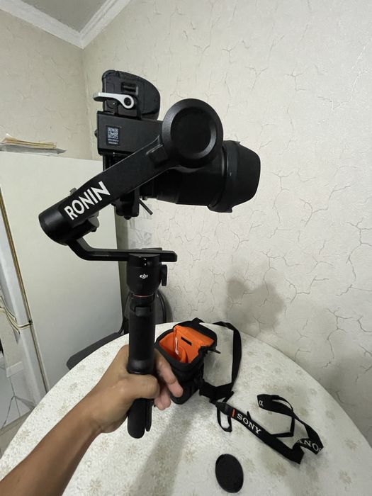 Стабилизатор DJI RS 3 Mini.
