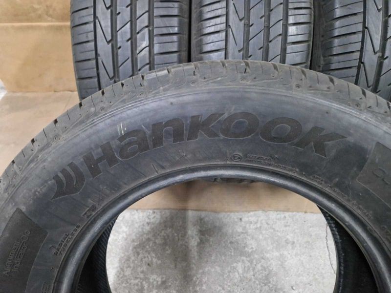4 Hankook R17 235/65
летни гуми DOT1318