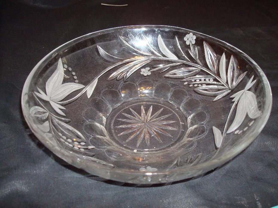 Стъклени Нови Чинии и Купи - Разпродажба