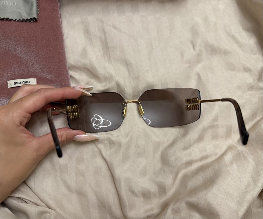 Miu Miu очила MU54YS