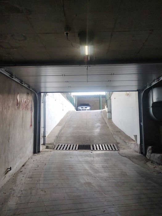 Дава се под наем Гараж / Паркомясто в София, Хладилника - 19 кв.м за 102 € - Снимка #4