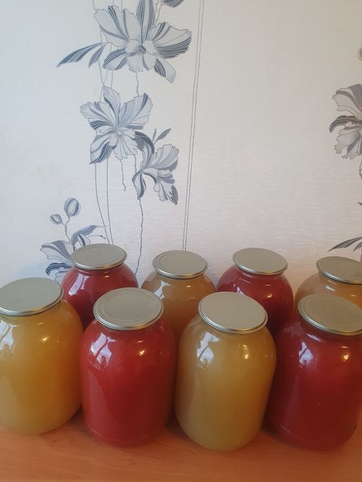 Продам сок яблочный  и томатный