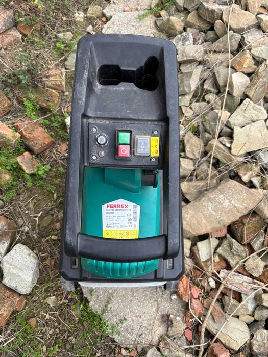 Валцова самопридърпваща дробилка 2800W 45мм