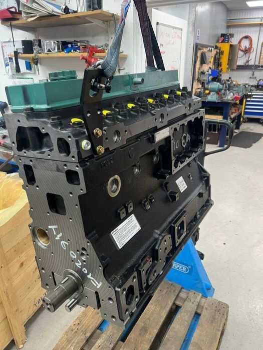 Motor lung Perkins 1006.6T nou cu garantie