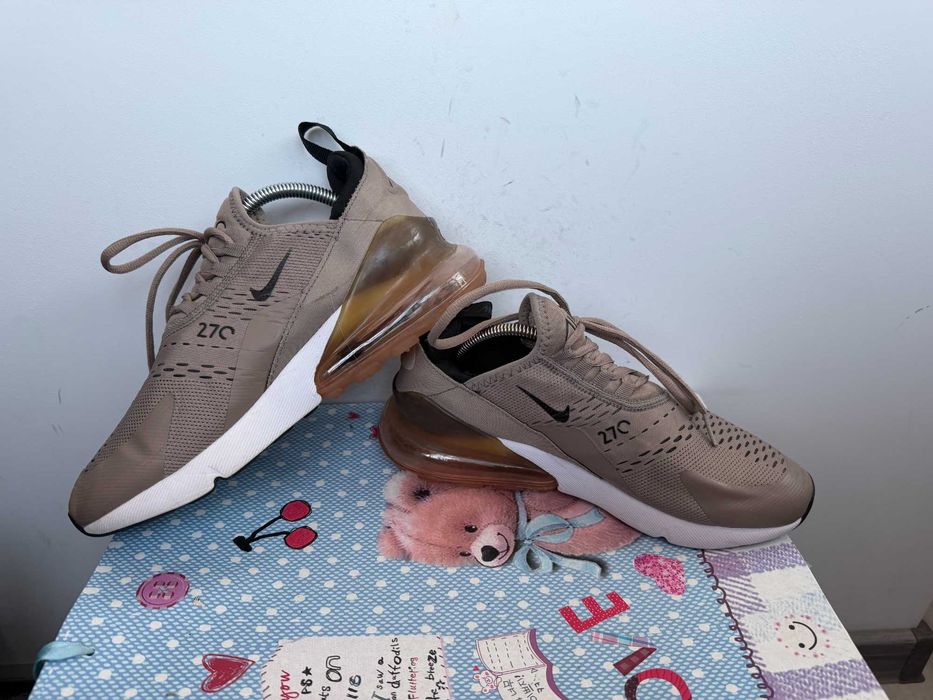 Nike Air Max 270''оригинални маратонки 42 номер