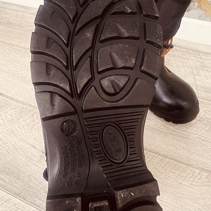 Продаю сапоги рабочие