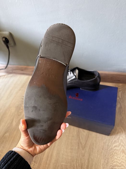 Pantofi negri de barbat din piele naturala eleganti marime 39