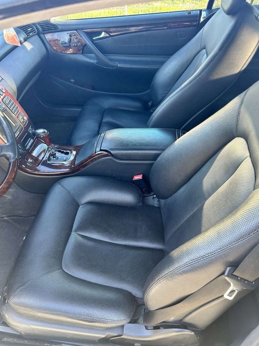 Mercedes-Benz CL 500 V8