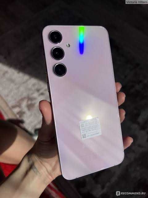 Продам телефон Samsung A50