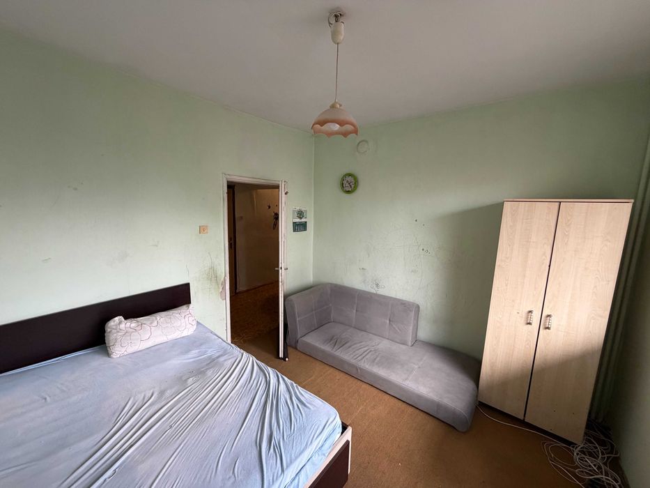 СОБСТВЕНИК продава 2-стаен апартамент в Пазарджик