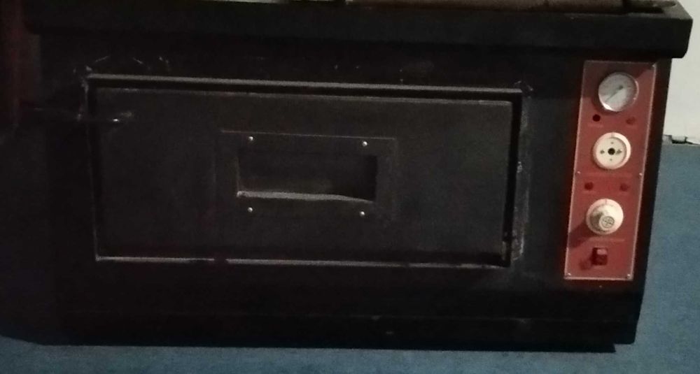 Pizza aparat sotiladi