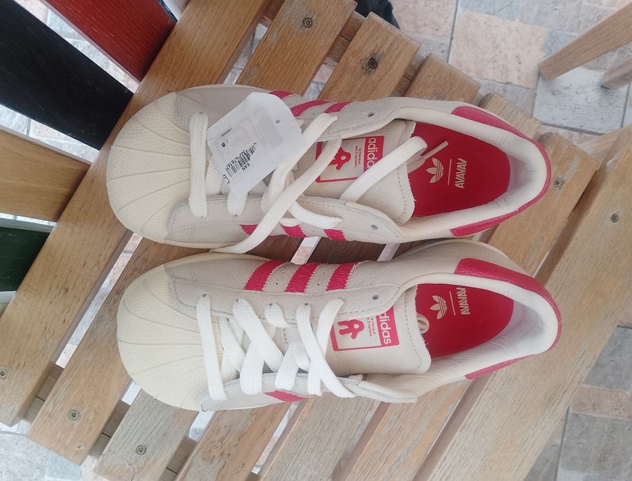 Adidas superstar avavav