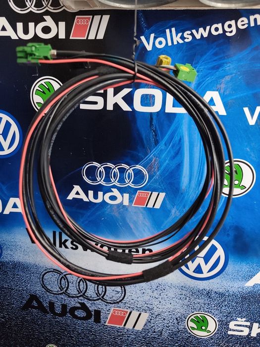 Cablaj USB OEM Volkswagen Skoda Seat Audi pentru CarPlay / Android Aut