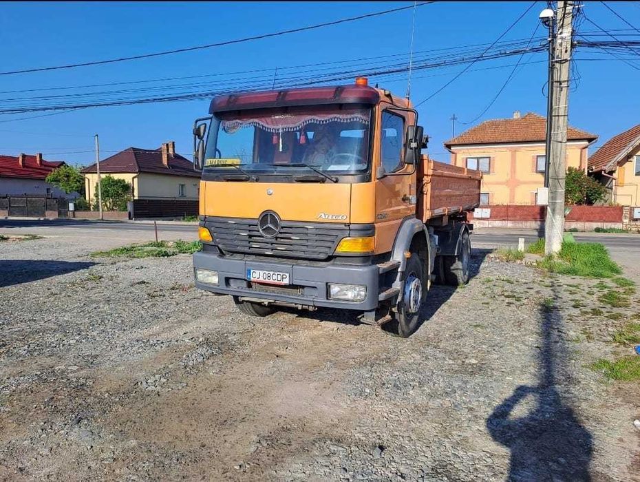 Vând basculă Mercedes, 18 Tone